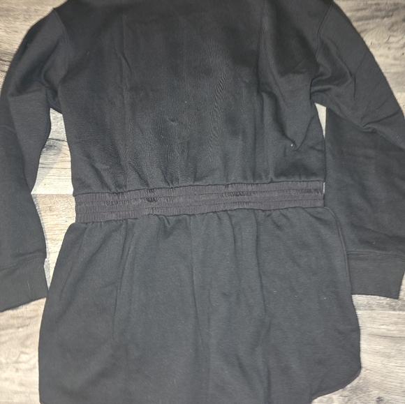 NWT Victoria secret black romper size large - Picture 2 of 6